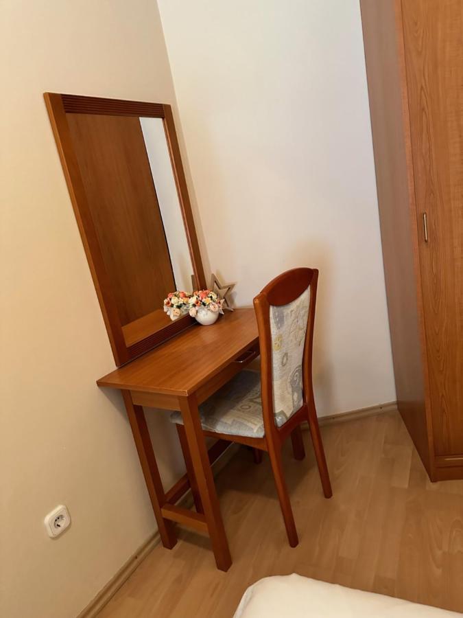 Cozy Garden Apartman Apartment Gyula Ngoại thất bức ảnh